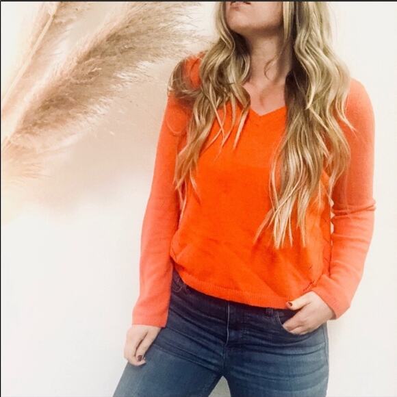 ANTHROPOLOGIE Moth Orange VNeck Tie Back Open Knit Detail Pullover Sweater M - Picture 2 of 8